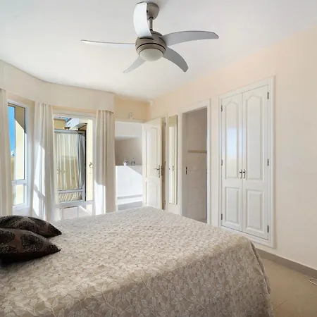 Villa Romano ヴィラ *